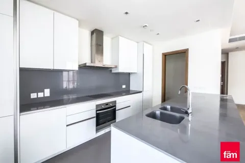 3 bedrooms Apartment in City Walk, UAE No. 208609 4