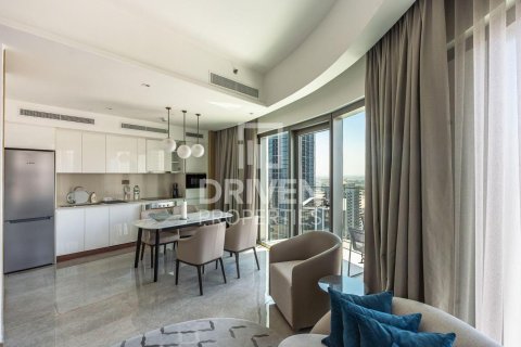 Apartment de 2 dormitorios en Address Harbour Point, UAE No. 193716 19