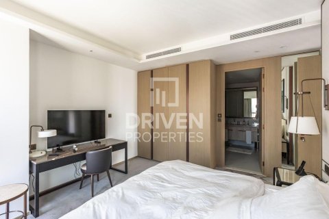 Apartment de 2 dormitorios en Address Harbour Point, UAE No. 193716 3