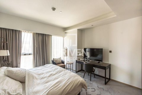 Apartment de 2 dormitorios en Address Harbour Point, UAE No. 193716 5