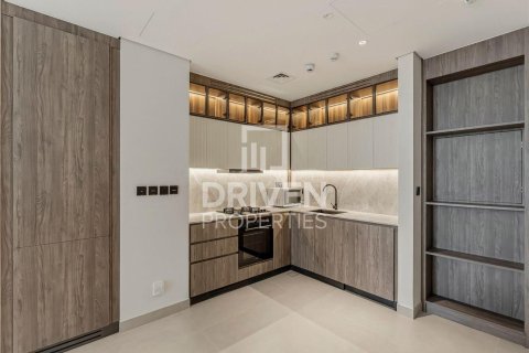 2 bedrooms Apartment in Business Bay, UAE No. 193713 17
