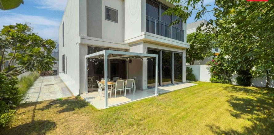 3 bedrooms Villa  No. 117686