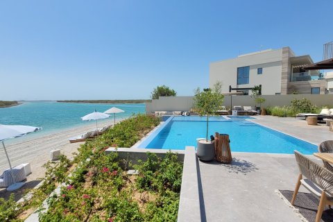 Вилла с 3 спальнями в Абу-Даби, ОАЭ №152333 6