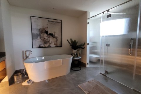 Вилла с 3 спальнями в Абу-Даби, ОАЭ №152333 3