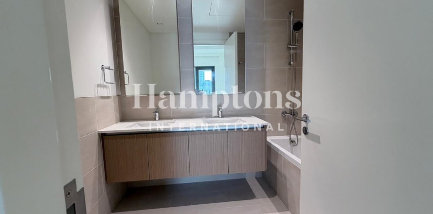 Квартира с 3 спальнями  №126482