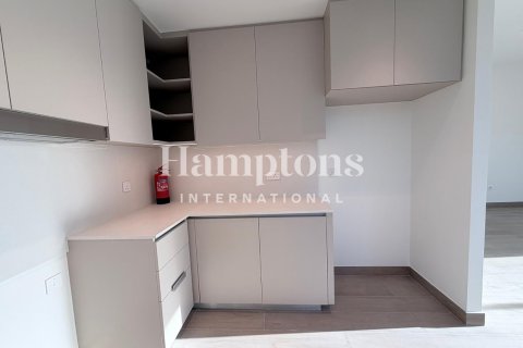 3 bedrooms Apartment No. 126483 16