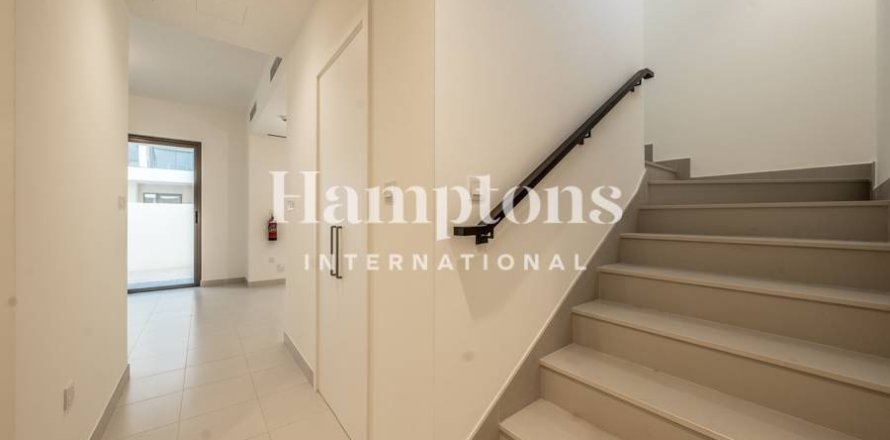 3 bedrooms Apartment No. 126484