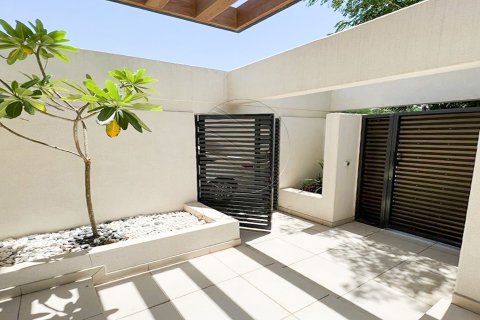 Villa de 4 dormitorios en  Yas Island, UAE No. 150079 4