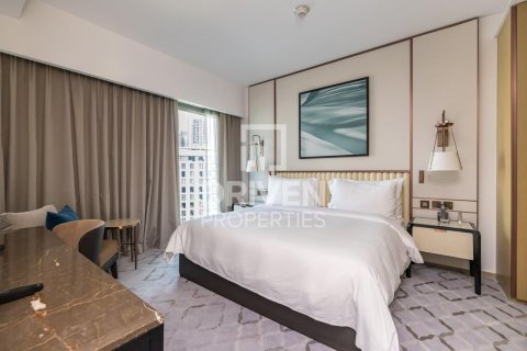 1 bedroom Apartment in Address Harbour Point, UAE No. 190965 8
