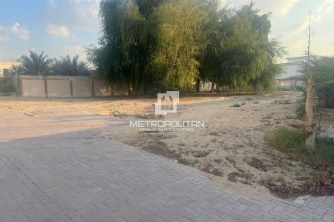 Land de 1394m² No. 128491 3