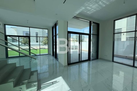 4 bedrooms Villa in Al Furjan, UAE No. 67319 6