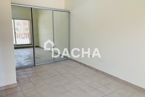 Вилла с 3 спальнями в District 15, ОАЭ №162074 14