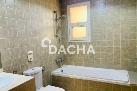 Вилла с 3 спальнями в District 15, ОАЭ №162074 9