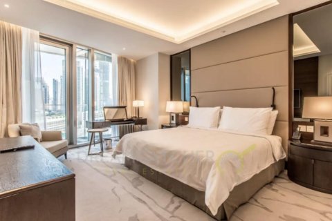 3 bedrooms Apartment in Dubai, UAE No. 326 8