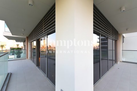 3 غرف نوم شقة  رقم 124692 9