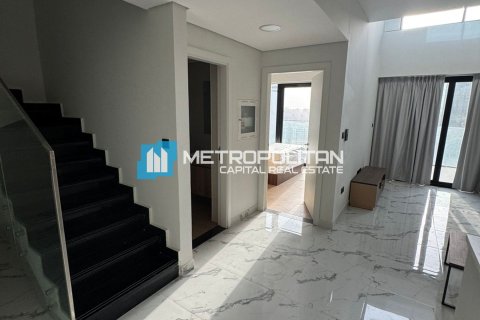 Apartment de 3 dormitorios No. 124689 6