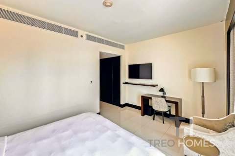 2 bedrooms Apartment in Burj Khalifa, UAE No. 73853 13