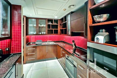 2 bedrooms Apartment in Burj Khalifa, UAE No. 73853 9
