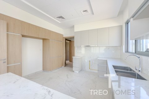 Вилла с 4 спальнями в Al Furjan, ОАЭ №73865 3