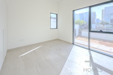 Вилла с 4 спальнями в Al Furjan, ОАЭ №73865 9