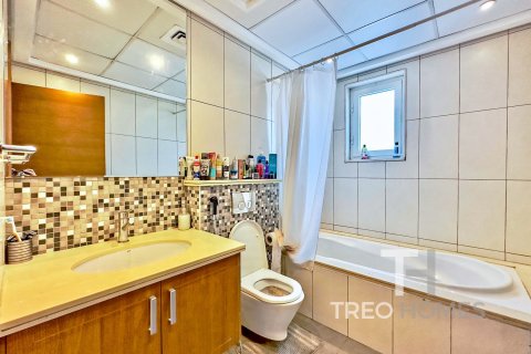 Вилла с 3 спальнями в Jumeirah Park, ОАЭ №73863 15