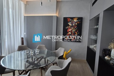 Квартира с 3 спальнями  №120585 9