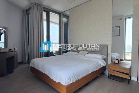 Квартира с 3 спальнями  №120585 10