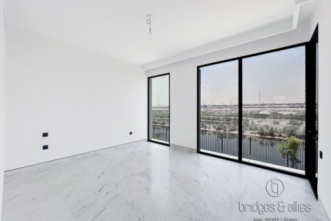 Villa de 4 dormitorios en Dubai, UAE No. 102394 16
