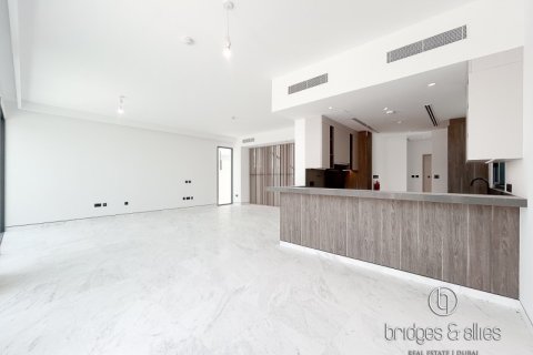 Villa de 4 dormitorios en Dubai, UAE No. 102394 4