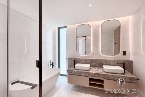 Villa de 4 dormitorios en Dubai, UAE No. 102394 20