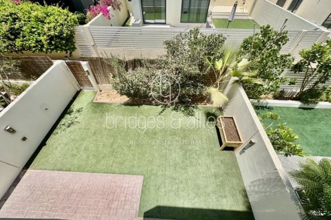 Villa de 3 dormitorios en Dubai Hills Estate, UAE No. 102413 24