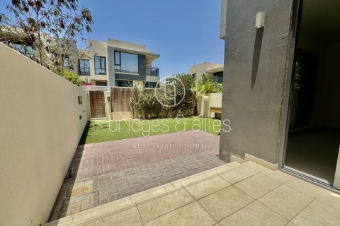 Villa de 3 dormitorios en Dubai Hills Estate, UAE No. 102413 16