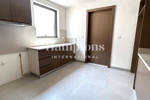 Villa de 5 dormitorios No. 118731 22