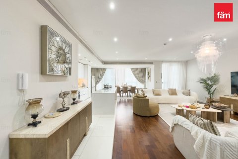 3 bedrooms Apartment in Al Wasl, UAE No. 142523 13