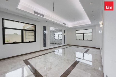 6 bedrooms Villa in Dubai, UAE No. 142526 8