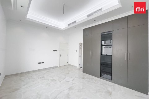 6 bedrooms Villa in Dubai, UAE No. 142526 11