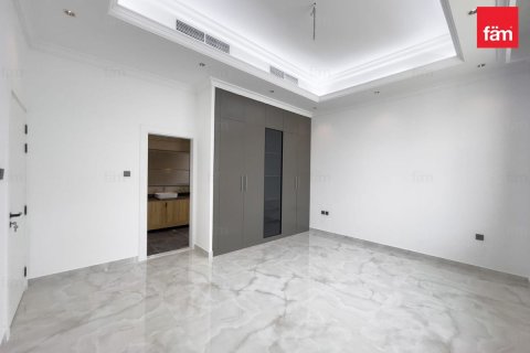 6 bedrooms Villa in Dubai, UAE No. 142526 15