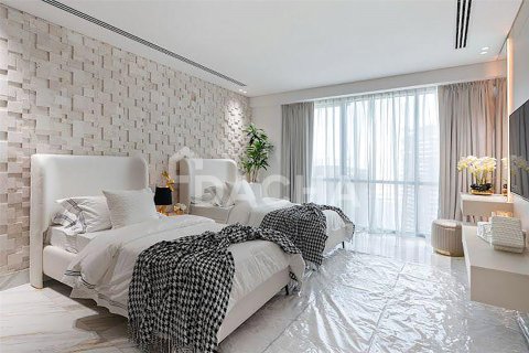 Квартира с 3 спальнями в Al Fattan Marine Tower, ОАЭ №162117 4