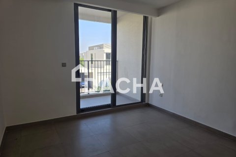 Вилла с 4 спальнями в Sidra Villas, ОАЭ №162116 8