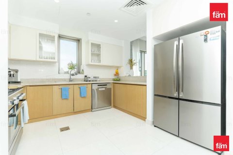 3 bedrooms Apartment No. 132061 15