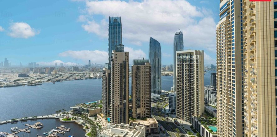 3 bedrooms Apartment in Dubai, UAE No. 132061