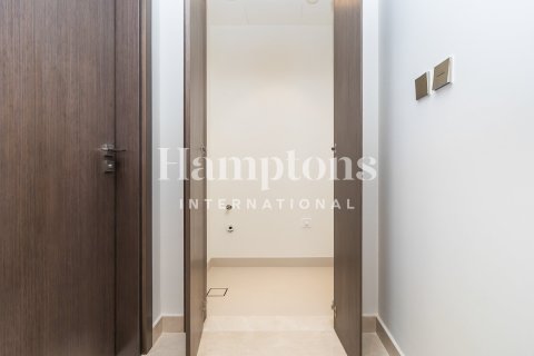 1 bedroom Apartment in Dubai Harbour, UAE No. 208240 9
