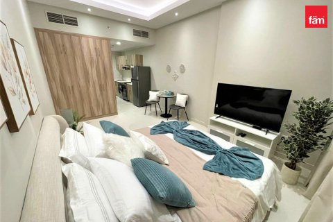 37.9m² Apartment in Dubai Sports City, UAE No. 170017 9