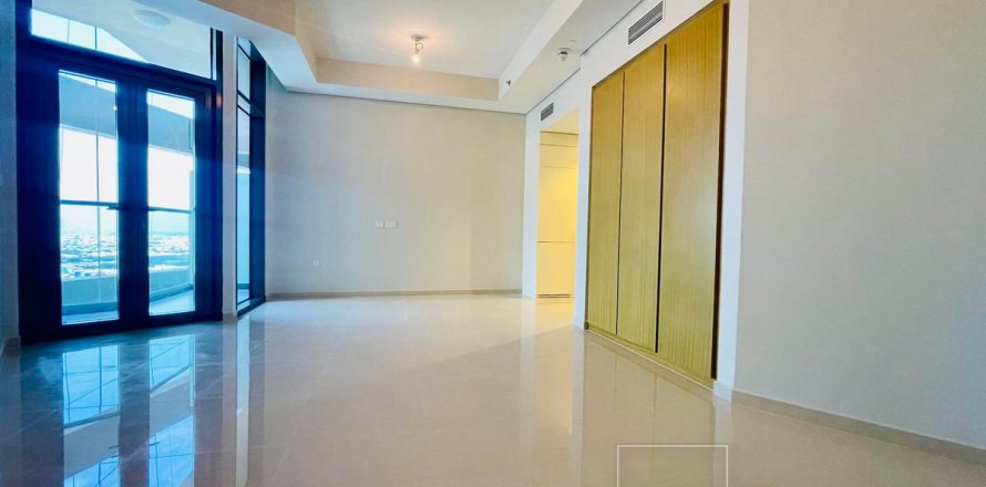 Studio Apartment in Business Bay, UAE No. 170020