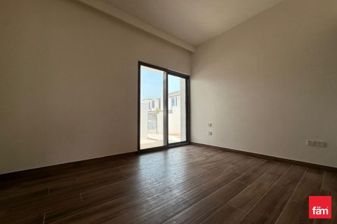 Villa de 4 dormitorios en Al Furjan, UAE No. 162403 12