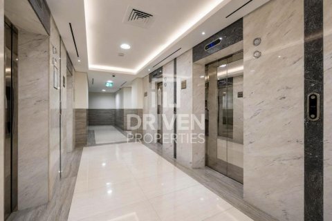 1 bedroom Apartment in Business Bay, UAE No. 193647 11