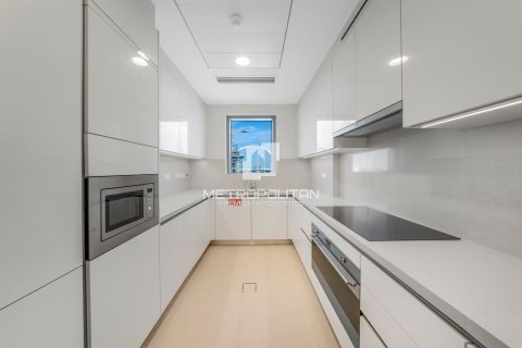 2 bedrooms Apartment in Al Wasl, UAE No. 77893 2