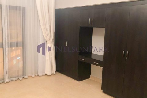 3 bedrooms Apartment in Doha, Qatar No. 57744 13