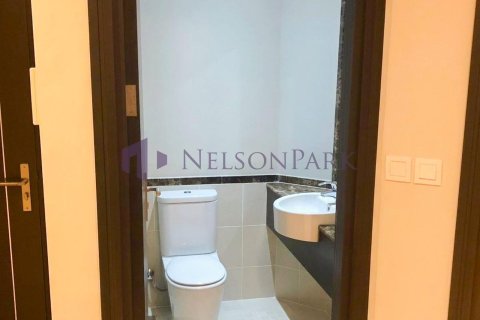 3 bedrooms Apartment in Doha, Qatar No. 57744 23
