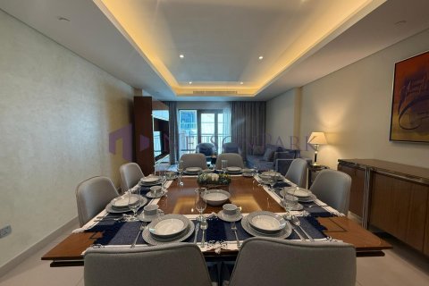 2 bedrooms Townhouse in Doha, Qatar No. 57776 10